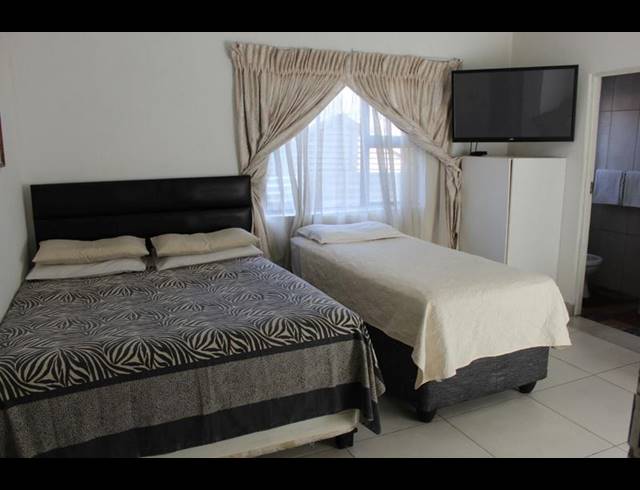 25 BEDROOM HOUSE FOR SALE IN KENSINGTON